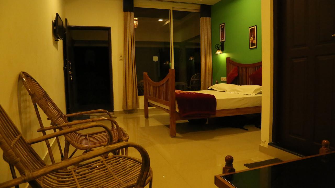 Tranquil Valley Resort Munnar Ngoại thất bức ảnh