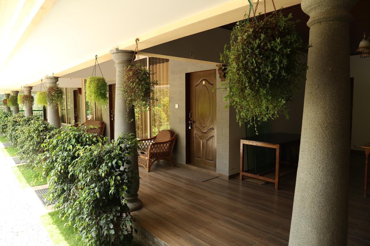 Tranquil Valley Resort Munnar Ngoại thất bức ảnh